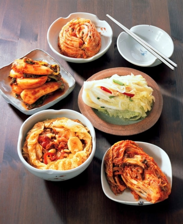 %EA%B9%80%EC%B9%98(%EC%82%AC%EC%A7%84%2C%20%EB%86%8D%EC%8B%9D%ED%92%88%EB%B6%80).jpg 김치